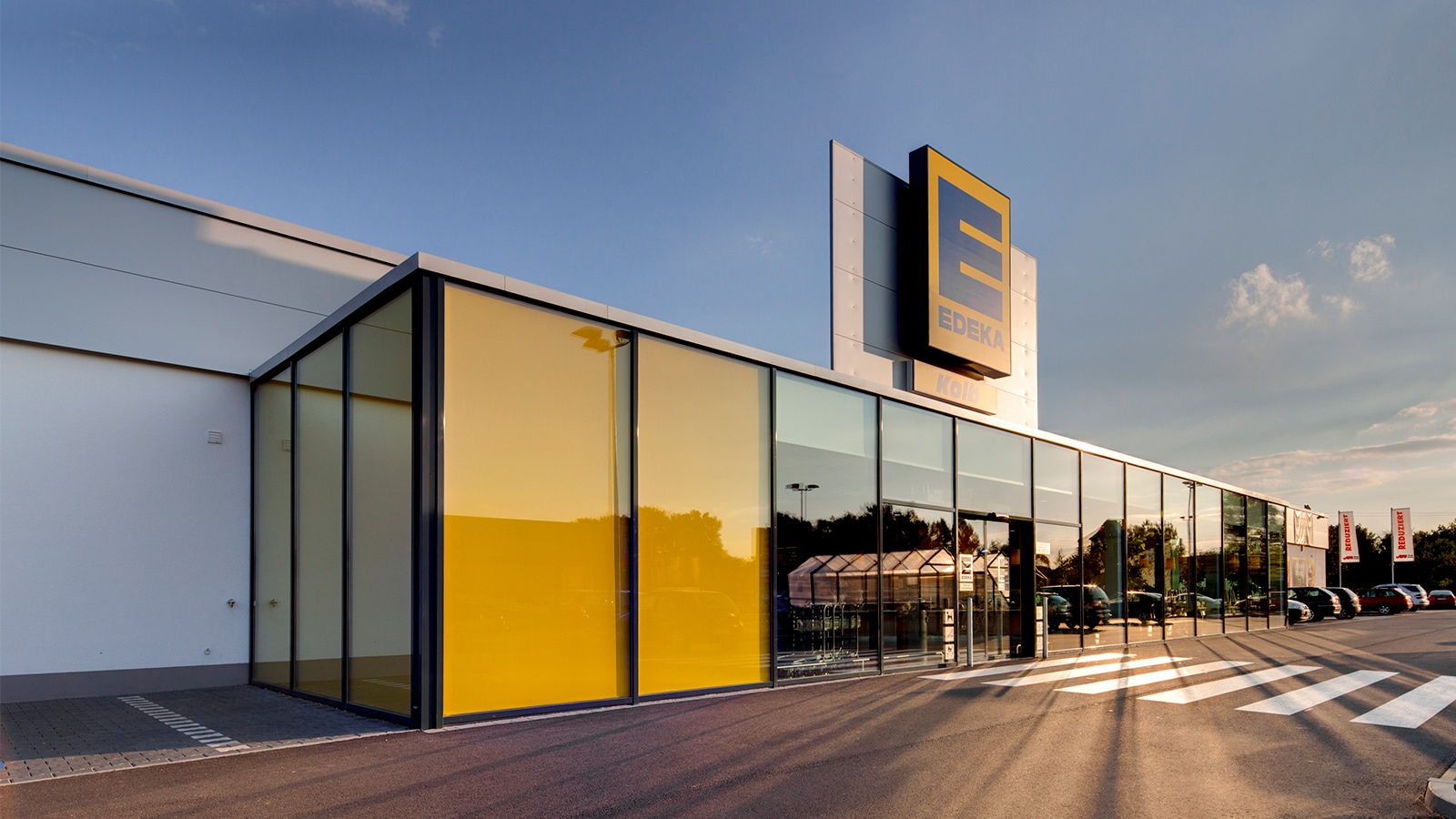 EDEKA_Kolb_Außenansicht